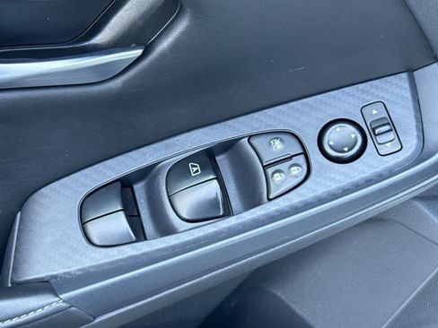 Used 2024 Nissan Sentra SV FWD image 13