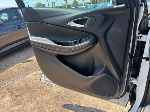 Used 2026 Buick Encore GX Preferred FWD image 15