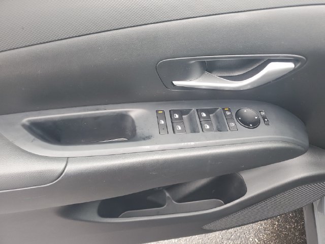 Used 2025 Hyundai Tucson SE AWD/4WD image 20