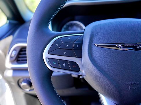 New 2026 Chrysler Voyager LX image 13