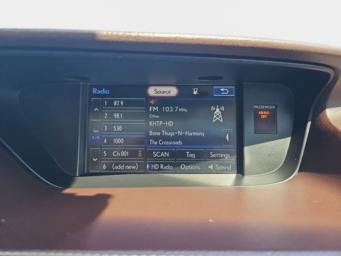 Used 2016 Lexus ES 350 w/ Luxury Package w/Wood Trim FWD image 23