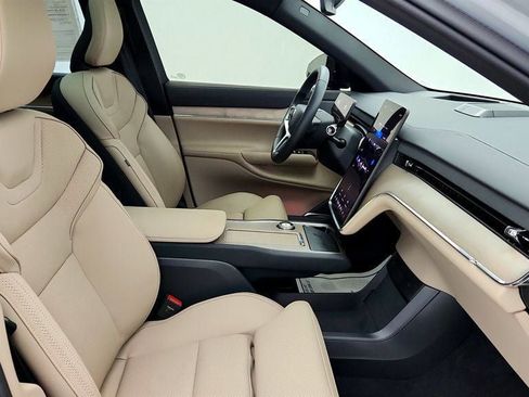 Used 2025 Volvo EX90 Ultra AWD/4WD image 25