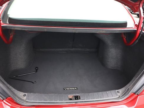 Used 2019 Nissan Versa SV FWD image 21