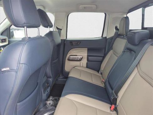 New 2025 Ford Maverick Lariat w/ 4K Tow Package image 16