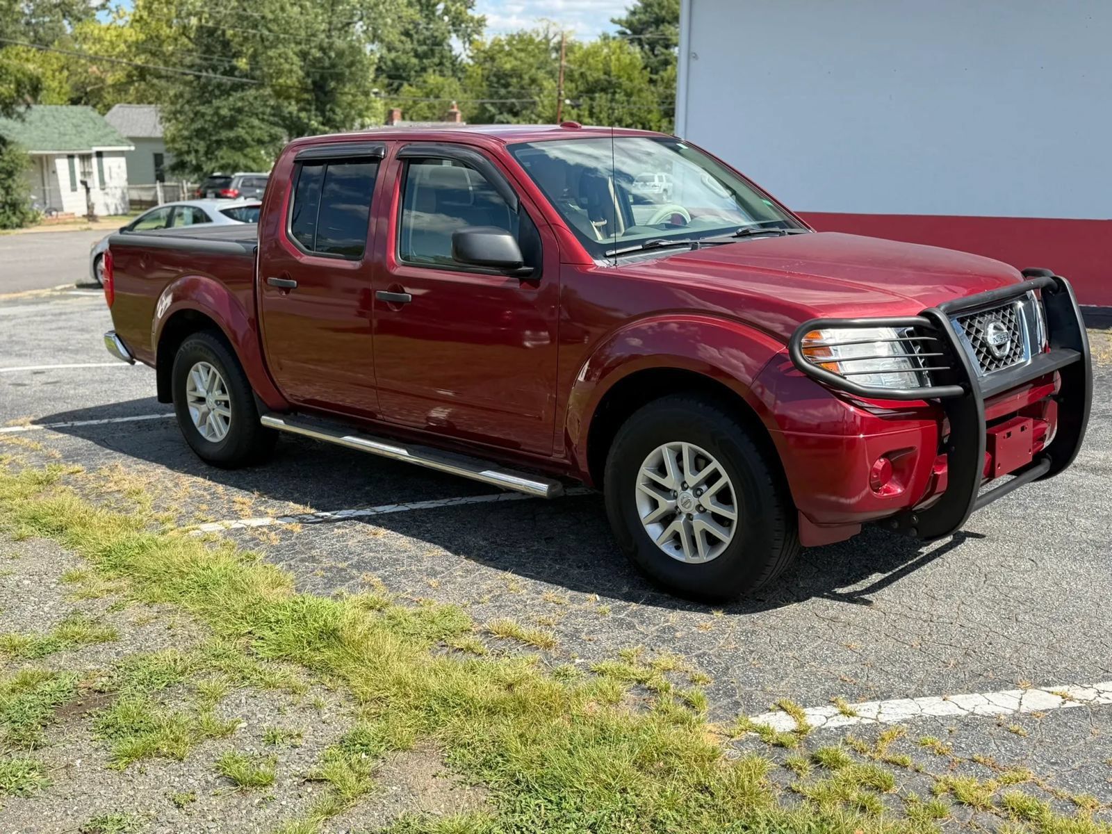 Used 2016 Nissan Frontier SV AWD/4WD image 3
