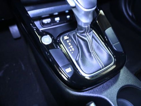 Used 2024 Kia Soul GT-Line image 28