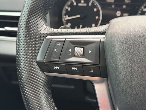 Used 2024 Mitsubishi Outlander SE FWD image 25