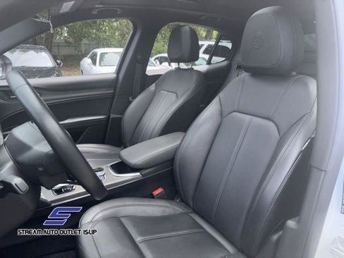 Used 2022 Alfa Romeo Stelvio Ti image 28