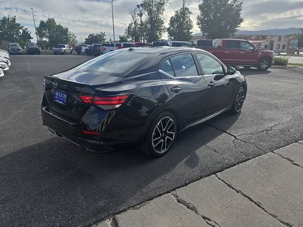 Used 2025 Nissan Sentra SR FWD image 5