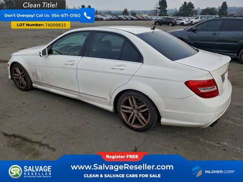 Used 2014 Mercedes-Benz C 250 Sedan image 3