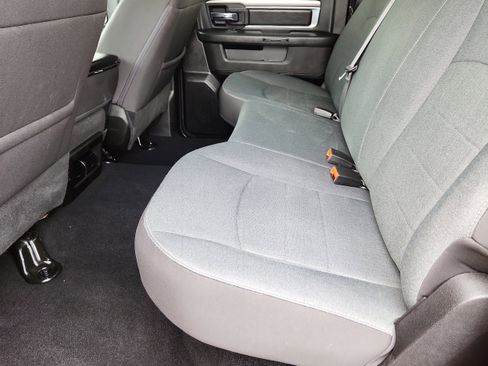 Used 2024 RAM 1500 Classic Warlock AWD/4WD image 11