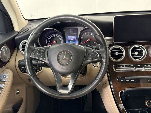 Used 2017 Mercedes-Benz GLC 300 image 11