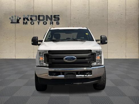 Used 2018 Ford F250 XL w/ Power Equipment Group AWD/4WD image 3