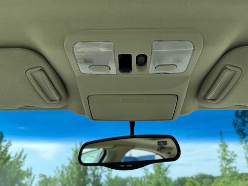 Used 2003 INFINITI I35 w/ Sunroof & Sunshade Pkg FWD image 23