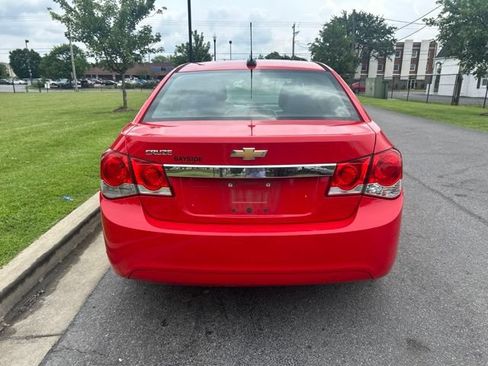 Used 2016 Chevrolet Cruze LS FWD image 18