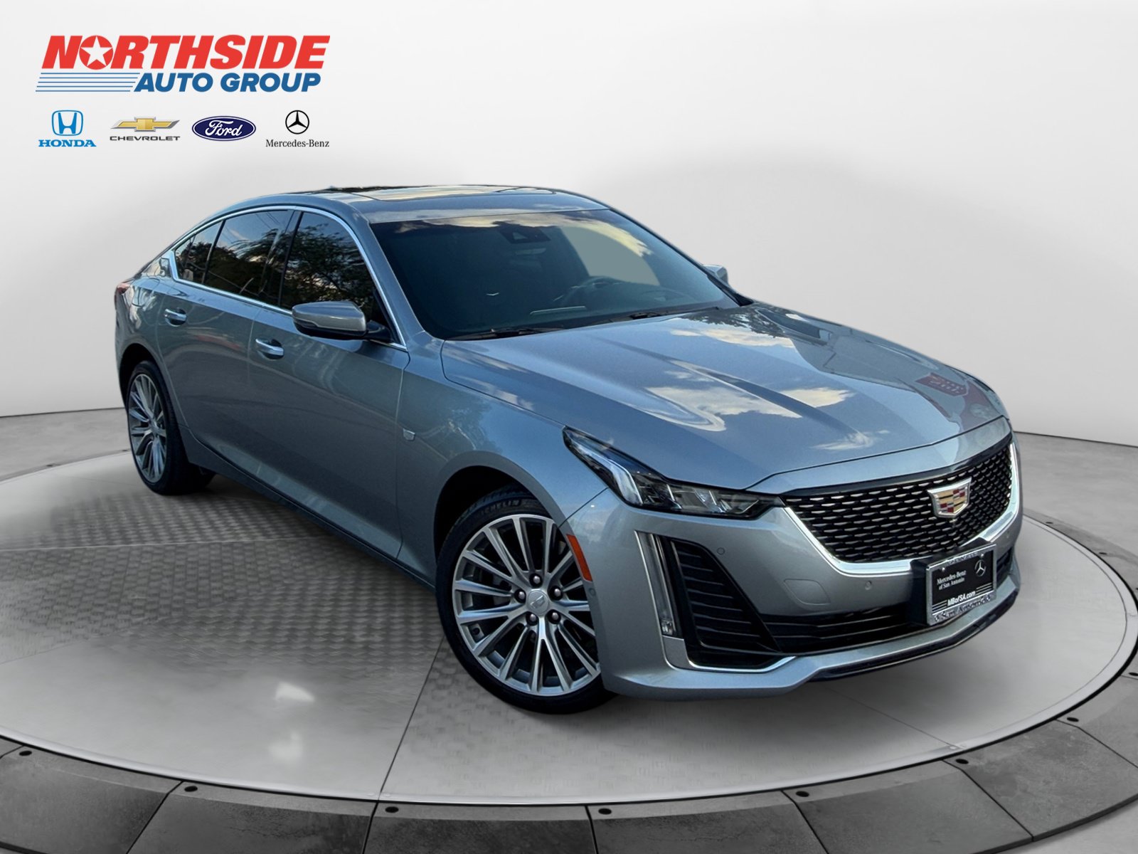 Used 2023 Cadillac CT5 Luxury AWD/4WD image 1