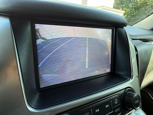 Used 2020 Chevrolet Tahoe 2WD image 6