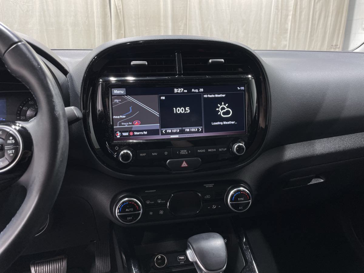 Used 2020 Kia Soul EX FWD image 11