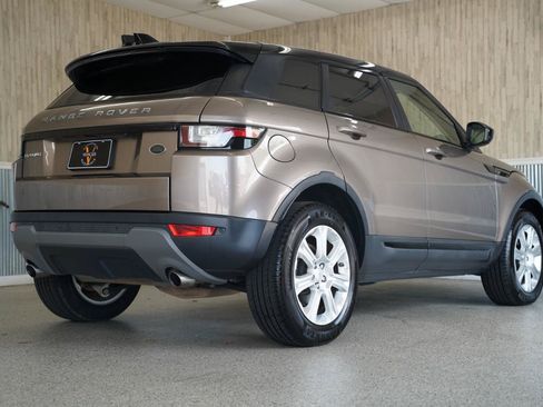 Used 2018 Land Rover Range Rover Evoque SE Premium AWD/4WD image 10