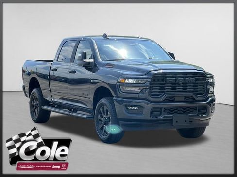 Used 2025 RAM 2500 Big Horn AWD/4WD image 1