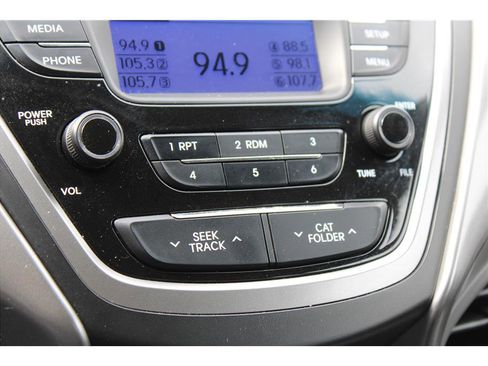 Used 2013 Hyundai Elantra GLS w/ Preferred Pkg image 22