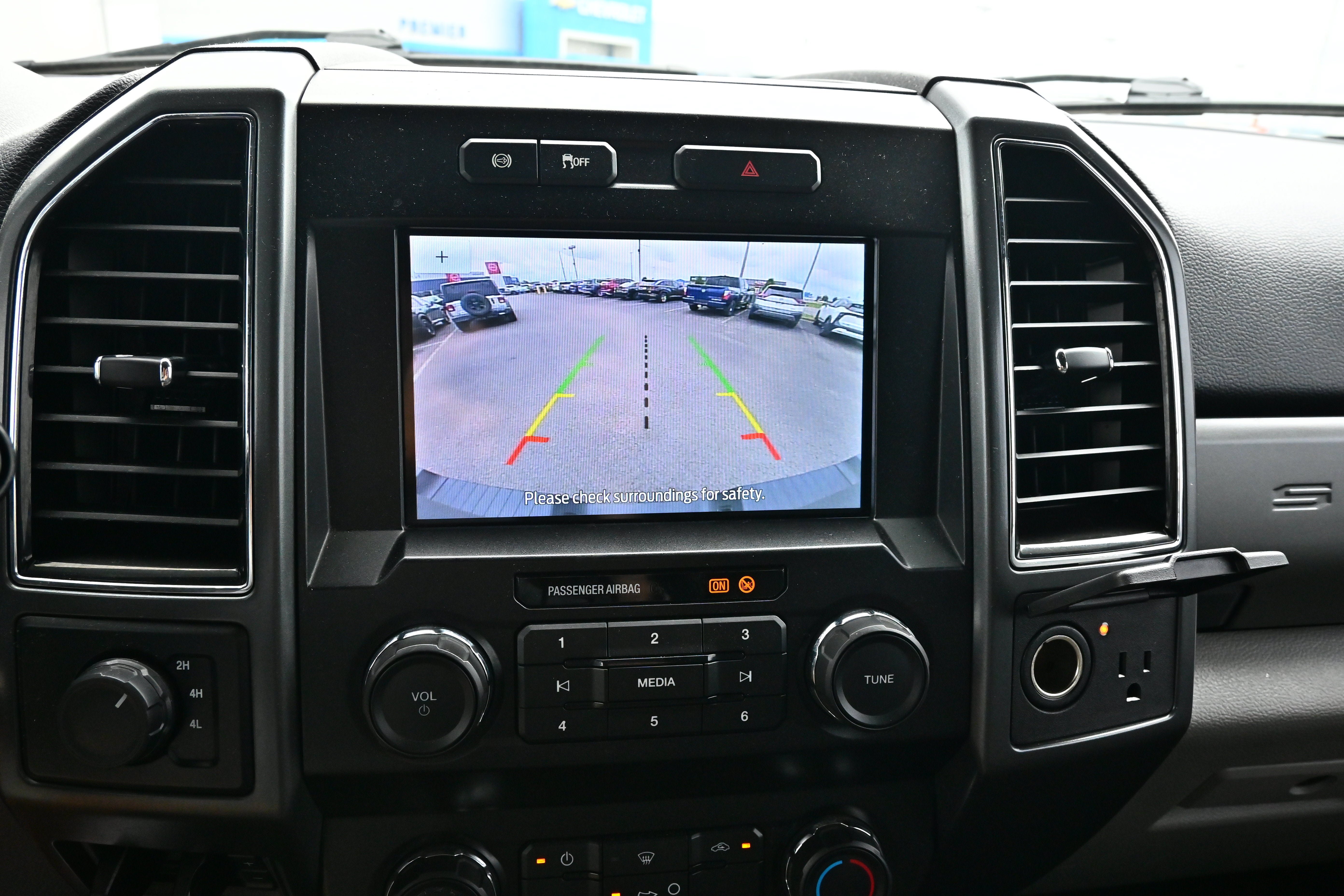 Used 2022 Ford F250 XLT AWD/4WD image 32
