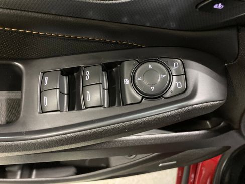 Used 2018 Chevrolet Traverse Premier image 25