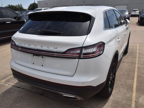 Used 2023 Lincoln Nautilus Reserve w/ Equipment Group 201A FWD image 7