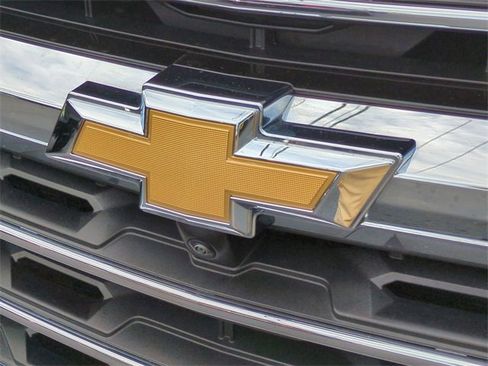 Certified 2024 Chevrolet Traverse LT w/ Trailering Package image 31