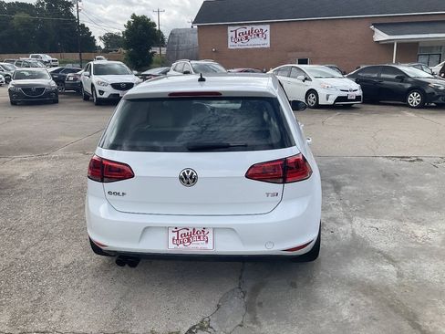Used 2015 Volkswagen Golf S FWD image 4