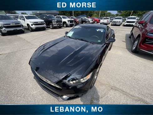 Used 2015 Ford Mustang GT RWD image 18