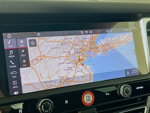 New 2026 Porsche Macan S image 16