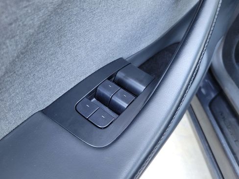Used 2025 Tesla Model 3 Long Range RWD image 26
