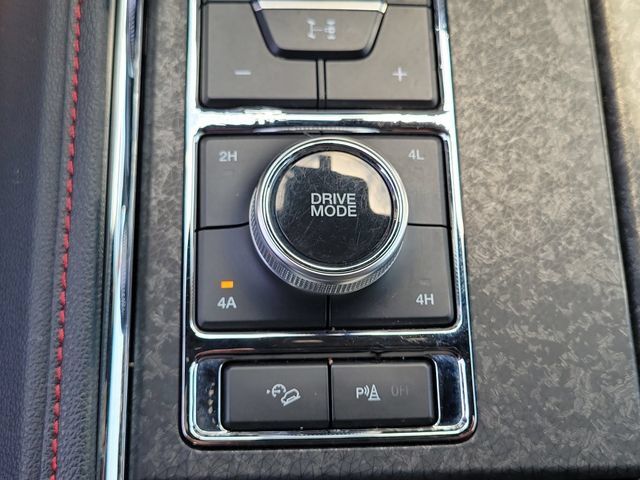 Certified 2023 Ford Expedition Limited AWD/4WD image 12