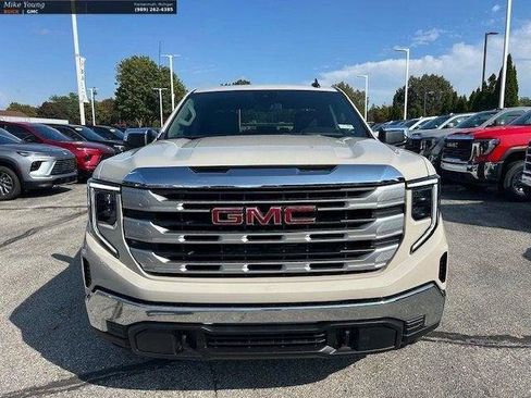 New 2026 GMC Sierra 1500 SLE image 10