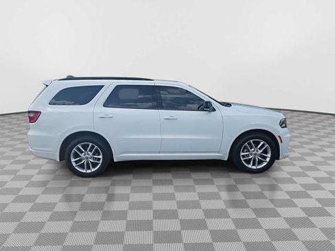 Used 2024 Dodge Durango GT RWD image 9