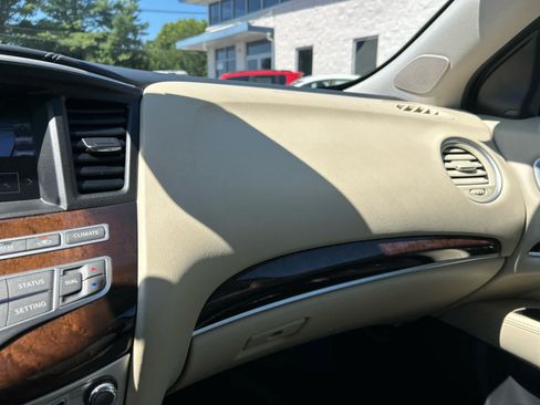 Used 2018 INFINITI QX60 Luxe w/ Deluxe Technology Package AWD/4WD image 23