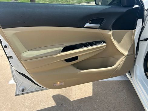 Used 2012 Honda Accord SE image 9