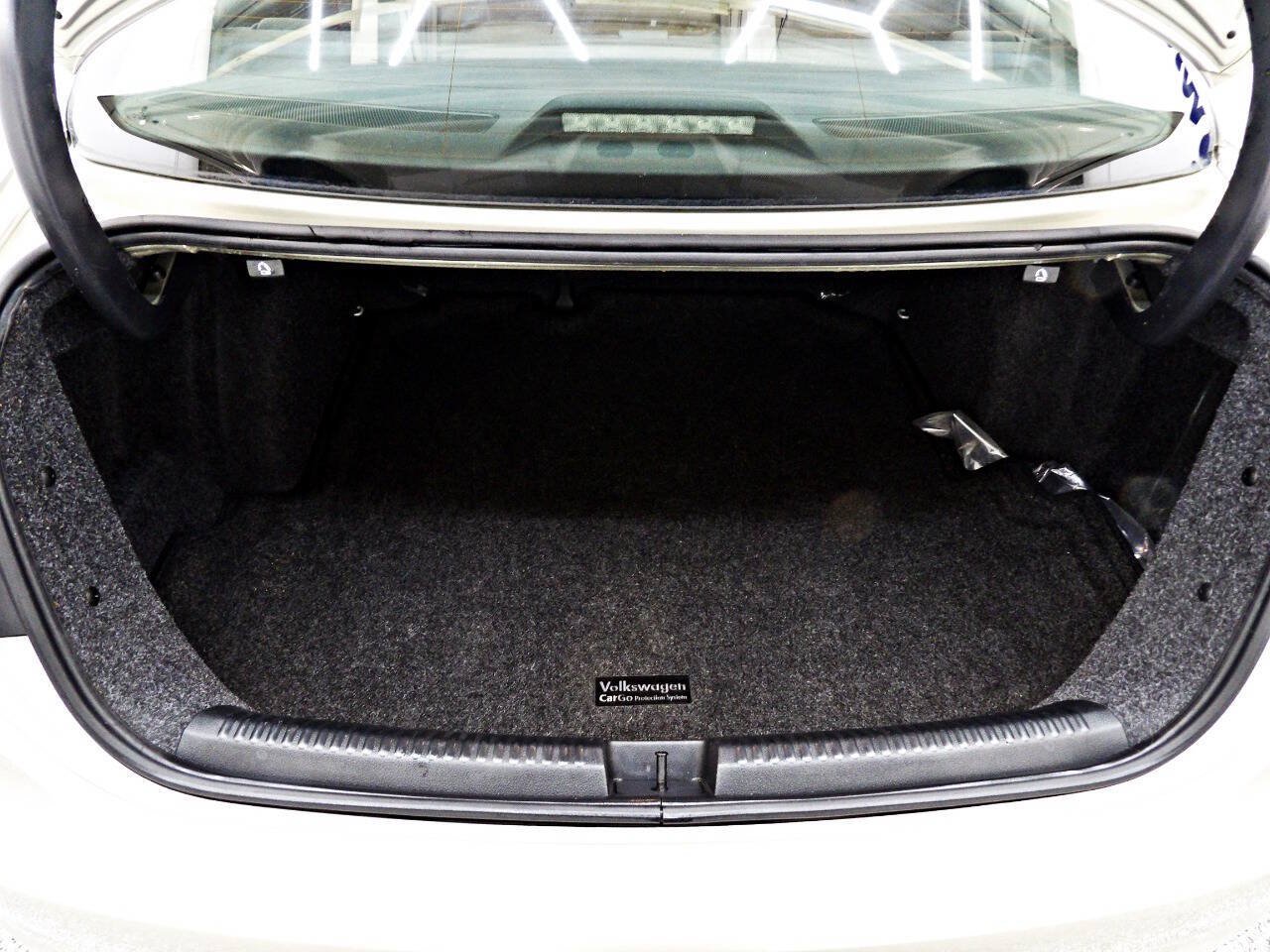 Used 2014 Volkswagen Jetta SE FWD image 13