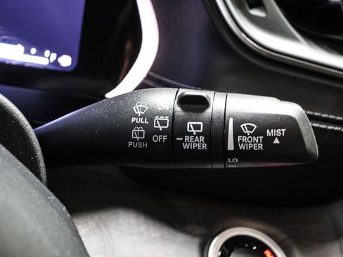 Used 2023 Jeep Grand Cherokee L Limited w/ Black Appearance Package image 37