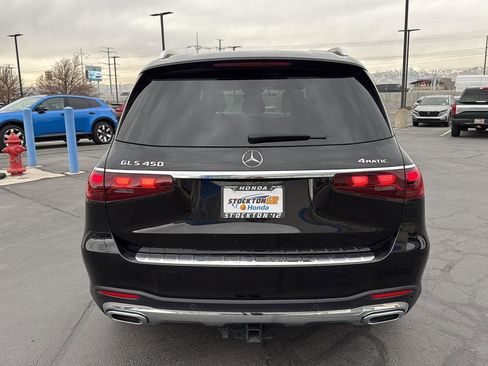 Used 2024 Mercedes-Benz GLS 450 4MATIC image 9