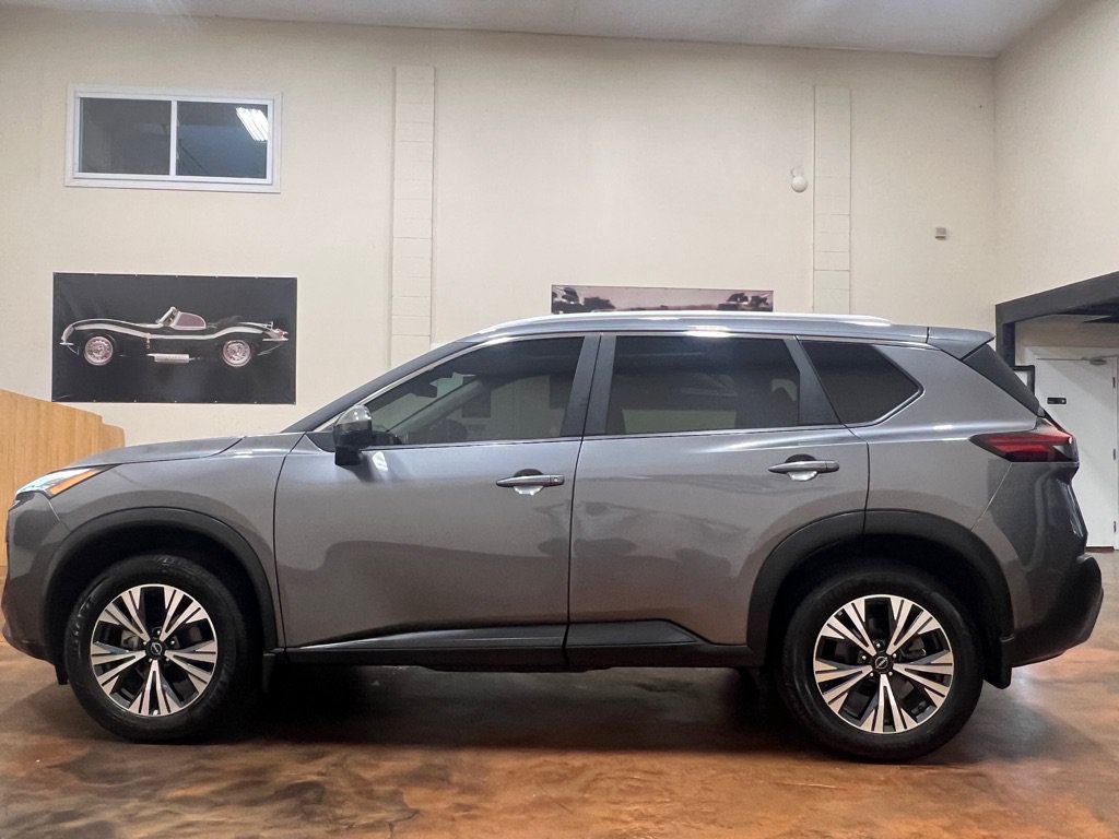 Used 2023 Nissan Rogue SV w/ SV Premium Package AWD/4WD image 36