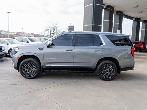 Used 2021 GMC Yukon Denali image 4