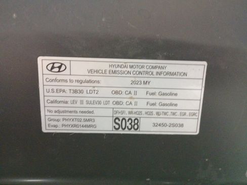 Used 2023 Hyundai Santa Fe SE image 24