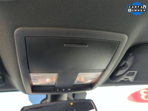 Used 2023 Dodge Challenger SXT w/ Plus Package image 16