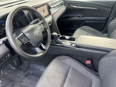 Certified 2025 Toyota Camry LE image 11