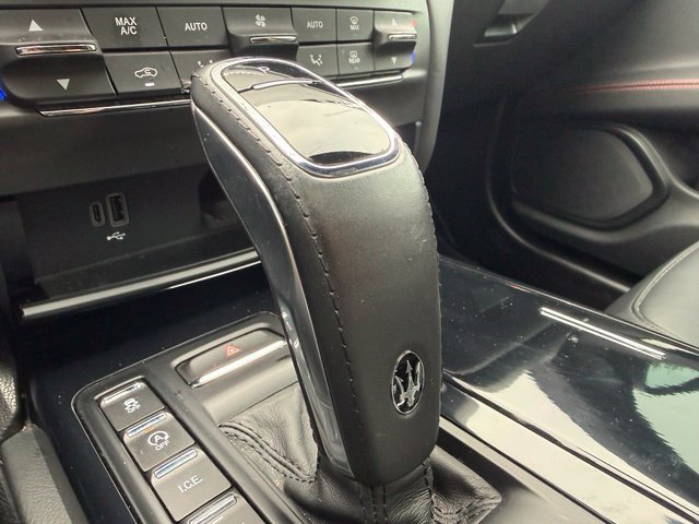 Used 2022 Maserati Ghibli GT RWD image 30