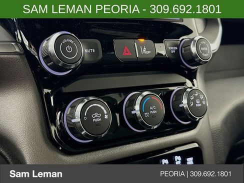 New 2026 RAM 1500 Express AWD/4WD image 15