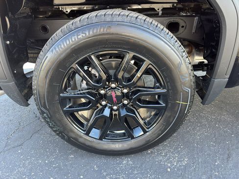 New 2026 GMC Sierra 1500 Elevation w/ Max Trailering Package AWD/4WD image 9