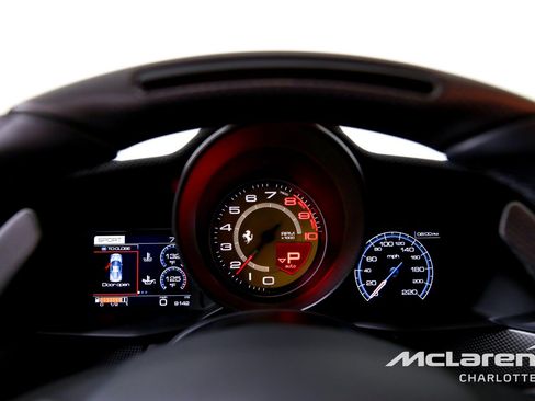 Used 2020 Ferrari 488 Pista Coupe RWD image 13